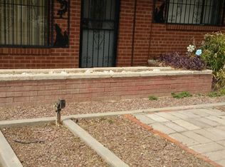 6909 E Calle Orion, Tucson, AZ 85710