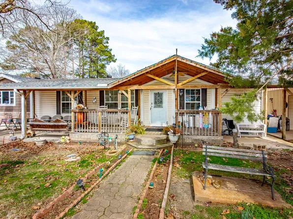 6118 Gribble Rd, Jacksonville, AR 72076