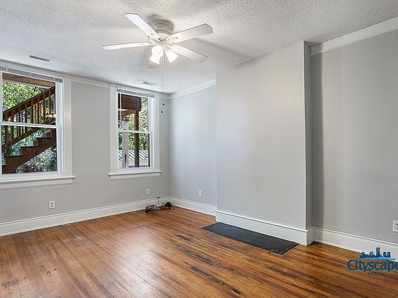 3rd image of 507 N 32nd St #A