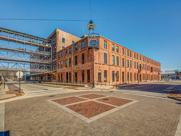 Novelty Iron Works, 333 E 10th St #505, Dubuque, IA 52001