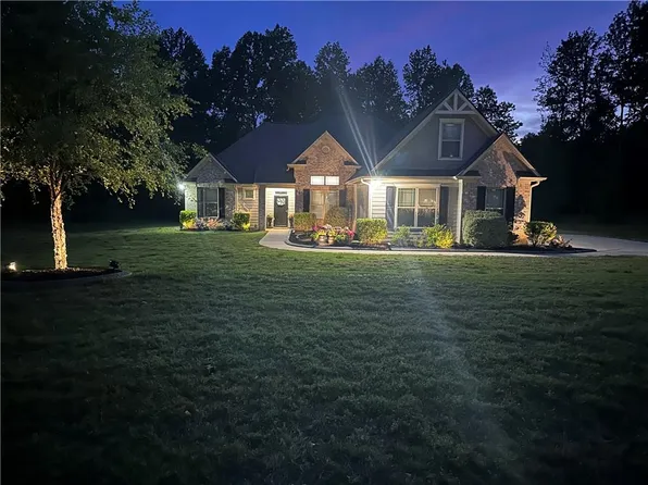 12359 Hillcrest Dr, Hampton, GA 30228