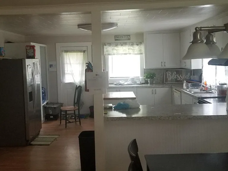 4030 Woodleaf Rd — Photo 9
