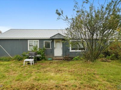 1015 E Moore Rd, Palmer, AK, 99645