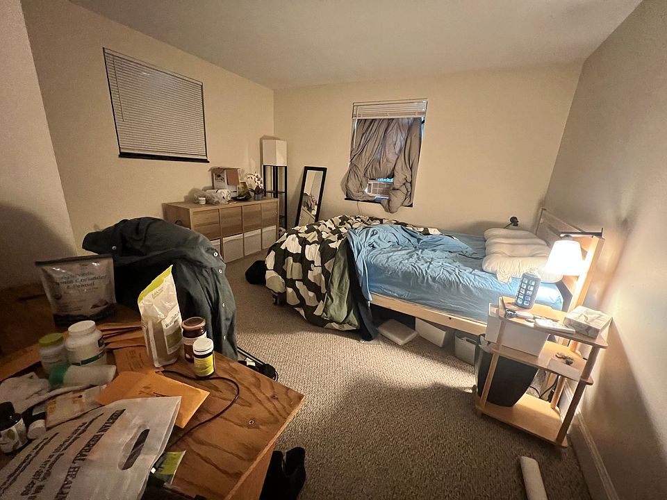1st image of 8 Brattle Dr #13