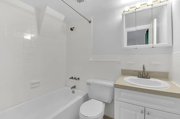 Rented by Canvas Property Group | media 8