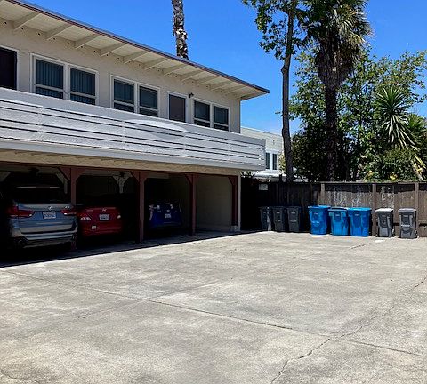 5th image of 370 Angus Ave W APT 3