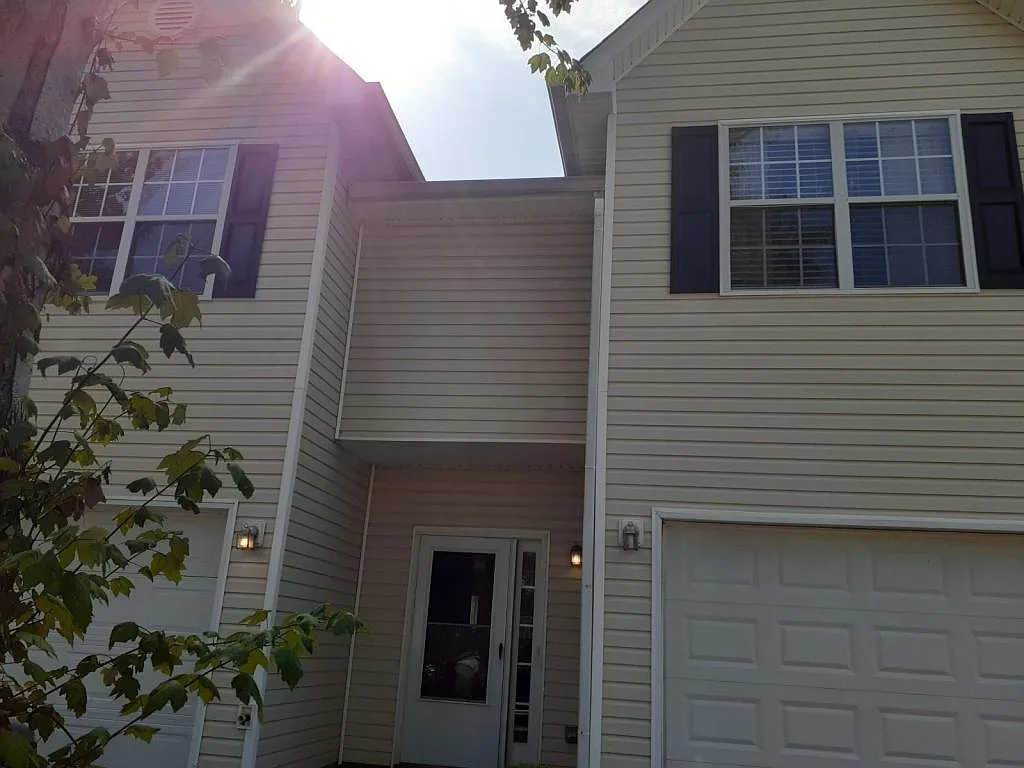 11338 Michelle Way photo 1