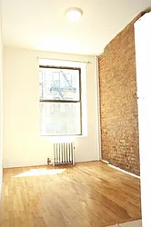 Rented by Tower Brokerage