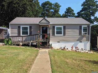 263 Russell St, Gadsden, AL 35903