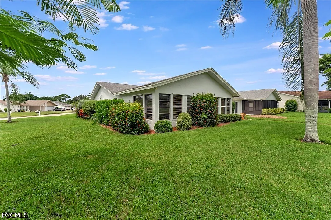 2 bed, 2.0 bath, 1737 sqft, $2,400 — Photo 4