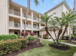 1886 Tarpon Bay Dr S APT 102, Naples, FL 34119