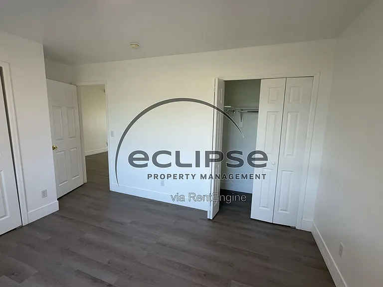 560 Huntington Point Ln — Photo 26