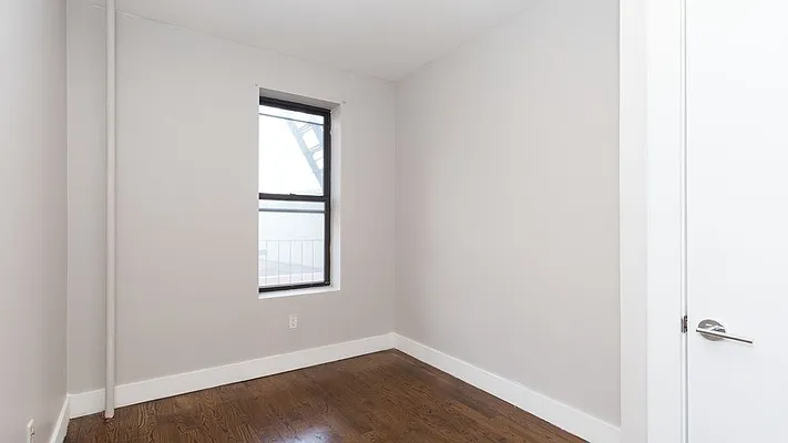 Rented by Nooklyn NYC LLC | media 28