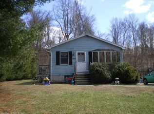 479 Valley Rd, Danielson, CT 06239