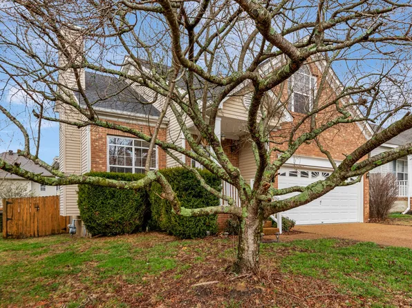 2304 Surrey Ln, Franklin, TN 37067