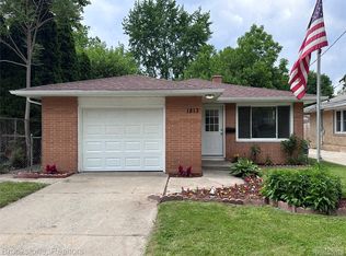 1813 Oxford St, Saginaw, MI