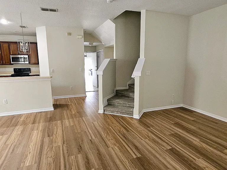 10370 Lake District Ln — Photo 13