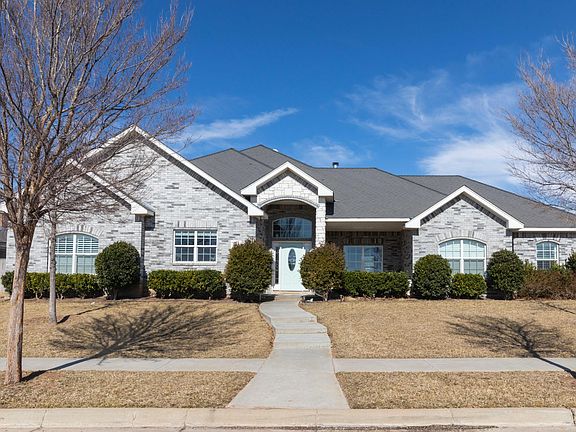 2nd image of 7714 Garden Way Dr