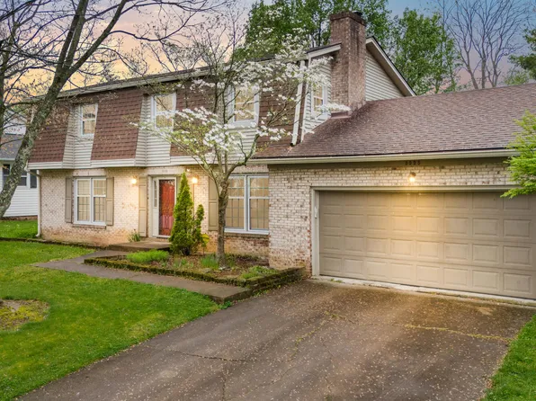 3325 Carriage Ln, Lexington, KY 40517