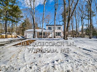 10 Stagecoach Ln, Windham, ME 04062