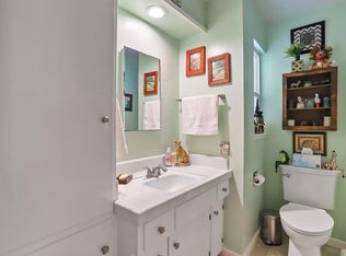 6438 N Plymouth Rd, Stockton, CA 95207