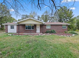 8 Burl Dr, Saint Peters, MO 63376