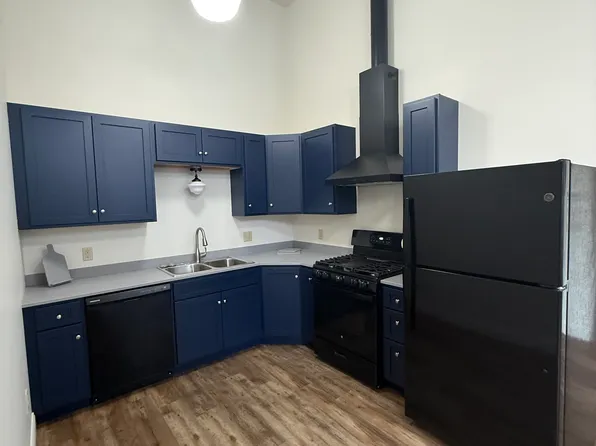 39 S 3rd St #2, West Milton, PA 17886