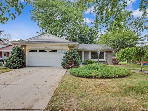 4412 Parkside Blvd, Allen Park, MI 48101