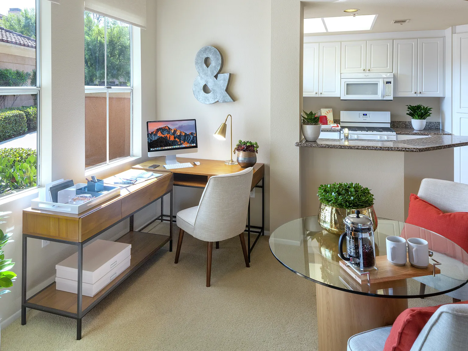 Villa Coronado Apartment Homes — Photo 2