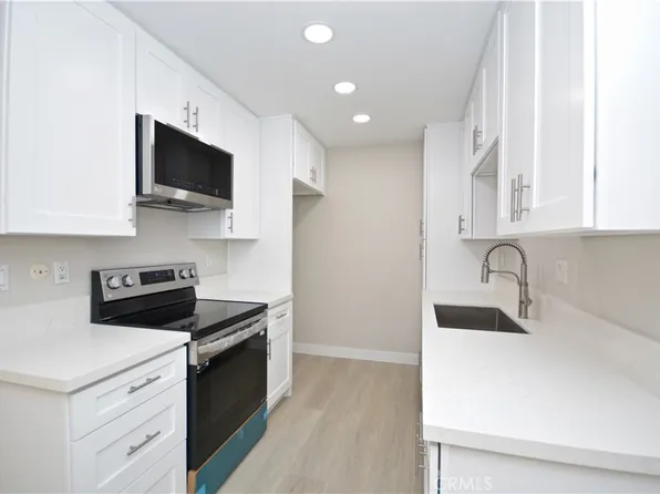 2334 Hosp Way Unit 209, Carlsbad, CA 92008