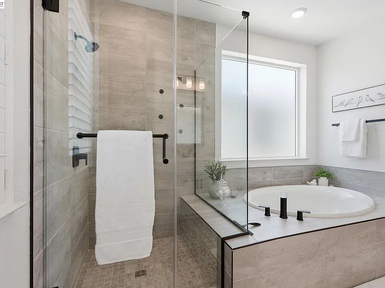 1550 Plumas Dr — Photo 52