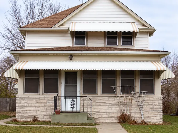 915 Beech St, Saint Paul, MN 55106