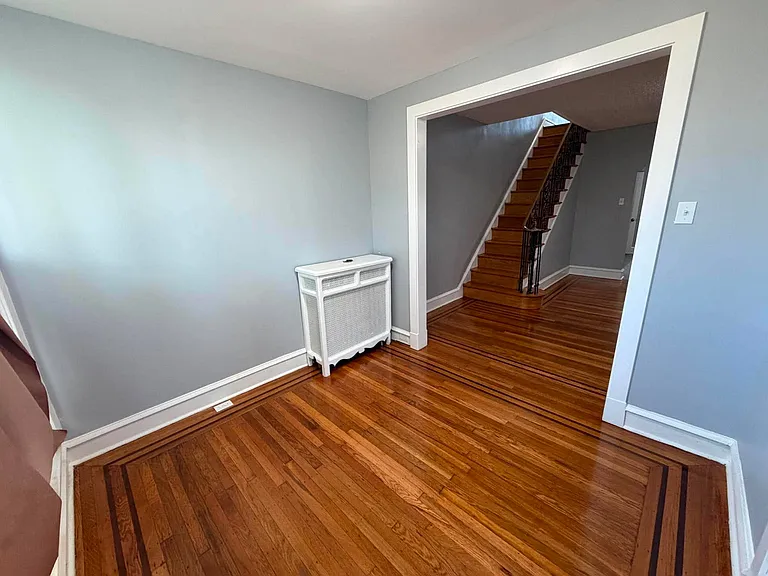 2904 S 62nd St — Photo 1