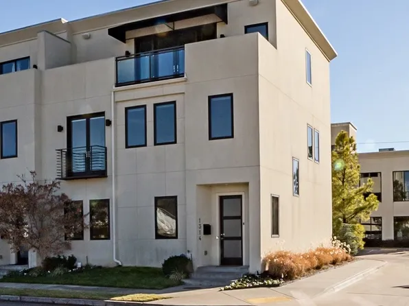 1314 E 35th Pl, Tulsa, OK 74105