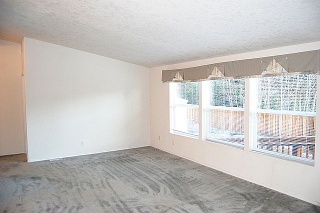 1st image of 804 Albion Ave SE