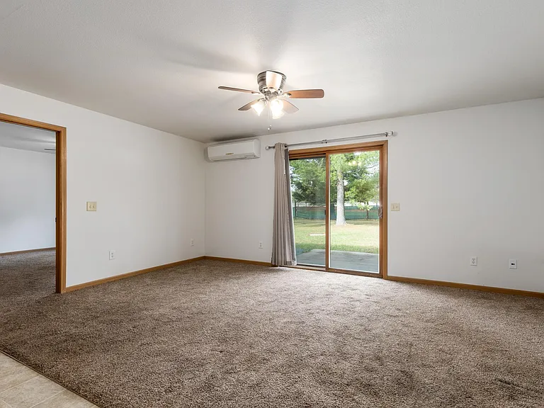 39989 Robinson St #1 — Photo 10