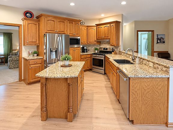 2nd image of 235 Homestead Ct