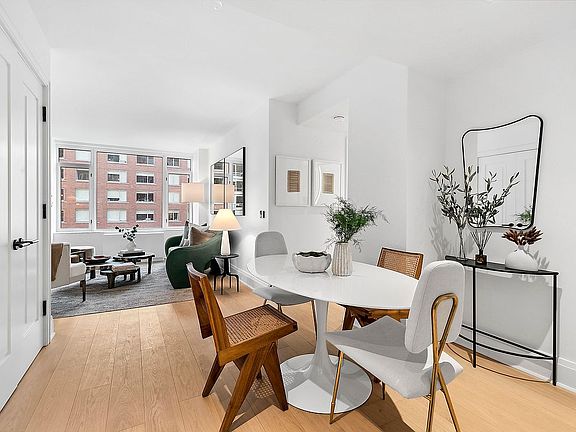 2nd image of 210 Warren St #14F