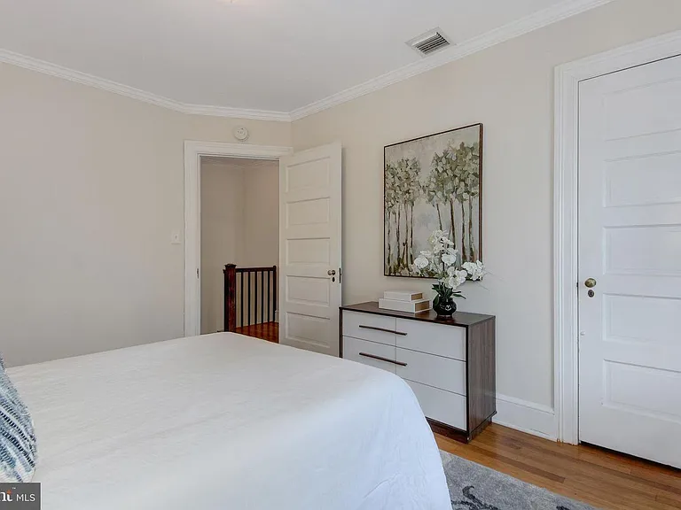 3722 Van Ness St NW — Photo 14