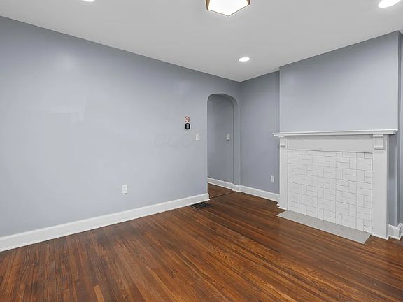 2nd image of 1230 Gilbert St