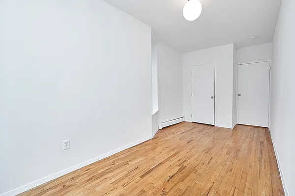 Rented by Keller Williams NYC | media 15