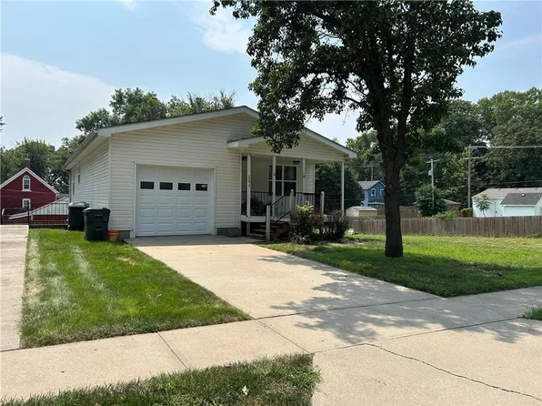 727 A & B Kiowa St, Leavenworth, KS 66048
