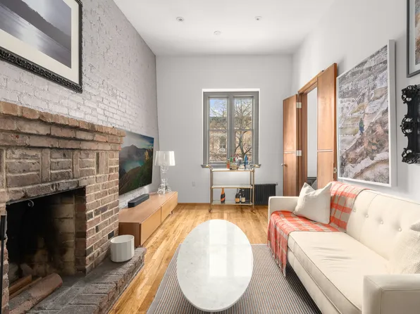 128 West 70th Street image 1 of 7