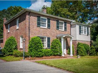 22 Chadwick Dr, Charleston, SC 29407