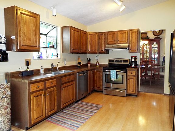 3rd image of 9795 Tall Timber Dr