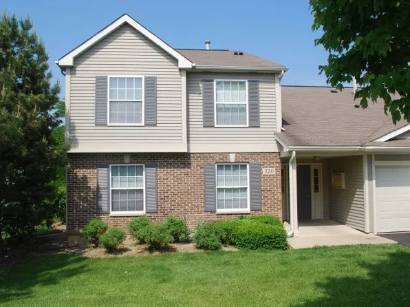 320 Buckingham Cir APT B, Elgin, IL 60120