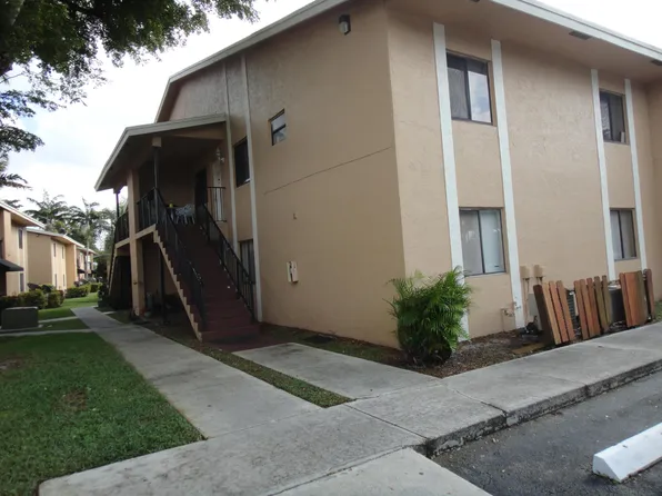 6031 N 10th Avenue #217, Greenacres, FL 33463