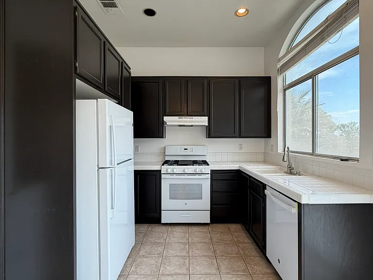4536 New Dupell Way — Photo 6
