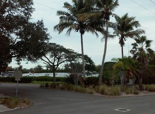 5203 Harbor Rd, Bradenton, FL 34209