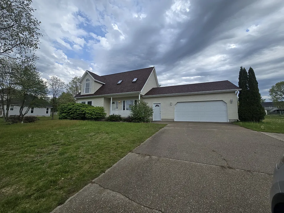 9444 Windsong Ln